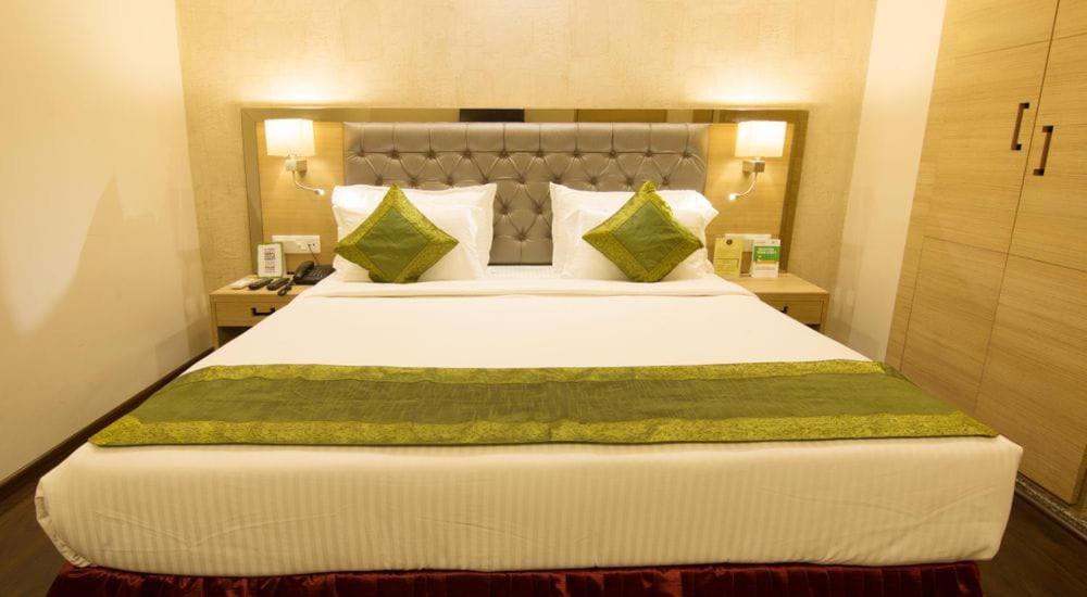 Kc Manor Hotell Jamshedpur Exteriör bild