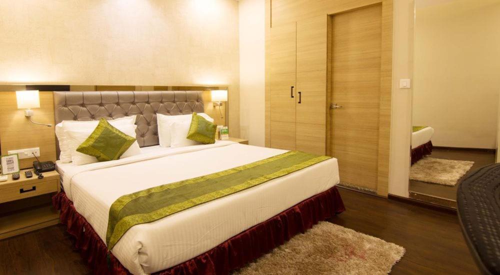 Kc Manor Hotell Jamshedpur Exteriör bild