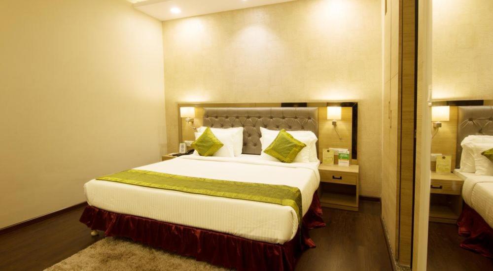 Kc Manor Hotell Jamshedpur Exteriör bild