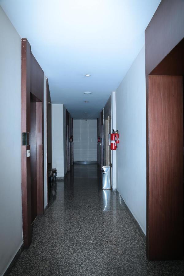 Kc Manor Hotell Jamshedpur Exteriör bild